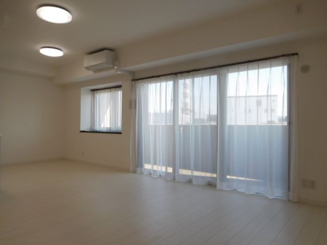 フローレンス御手船場町グランドアークリビング