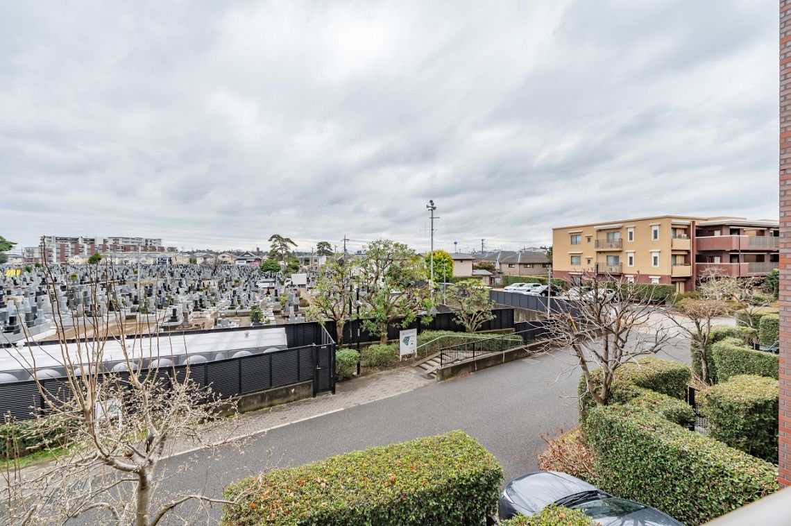 フォレストレイクひばりが丘Ｃ棟バルコニー