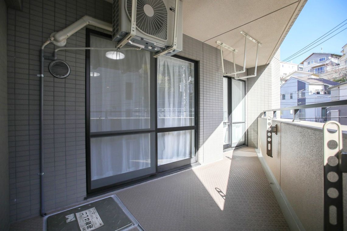 ビツグヴアン磯子汐見台バルコニー