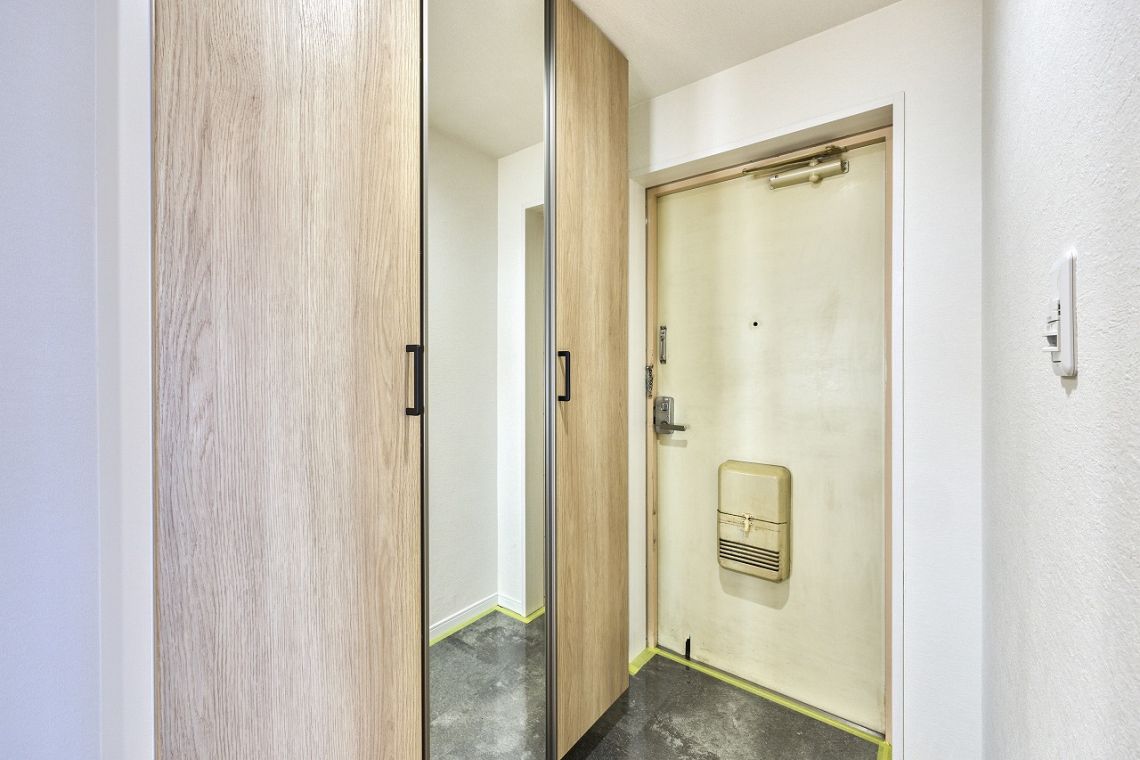 ロワ－ルマンション和白２玄関