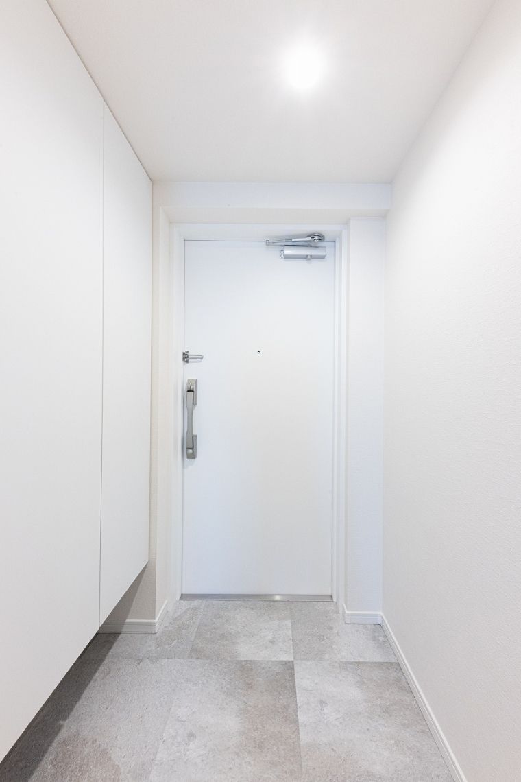 エフユニバース玄関