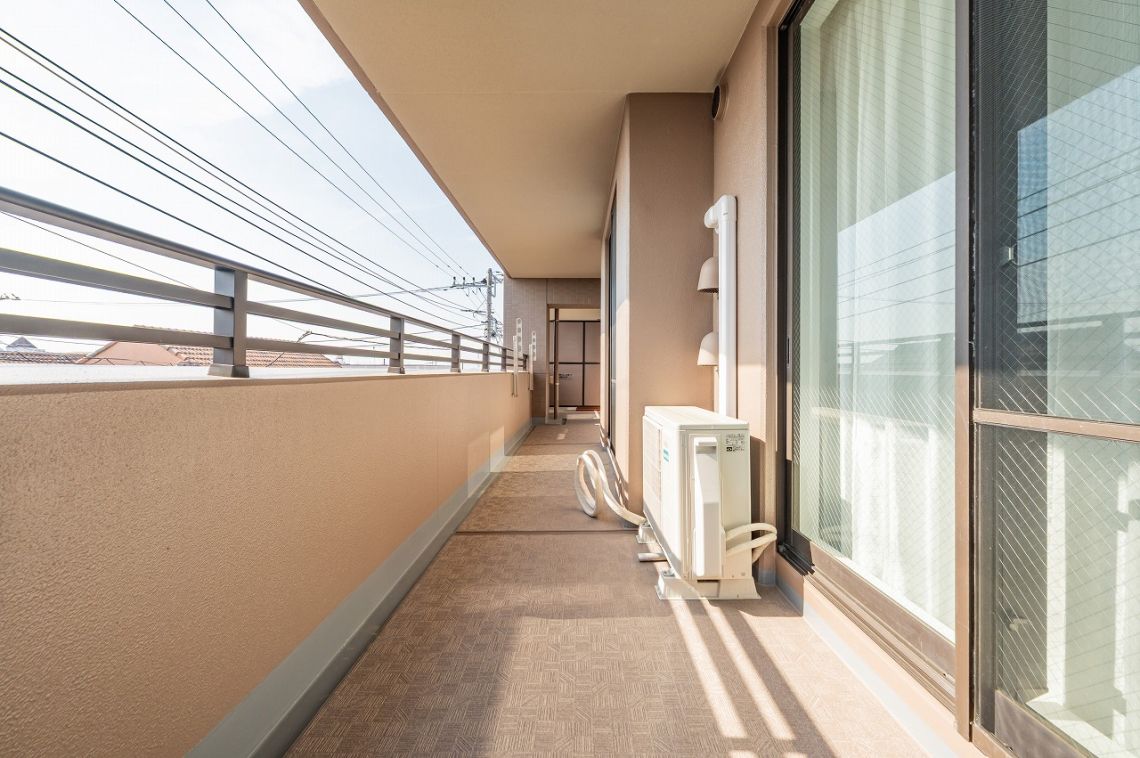 シンフォニックヒルズ横濱北寺尾バルコニー