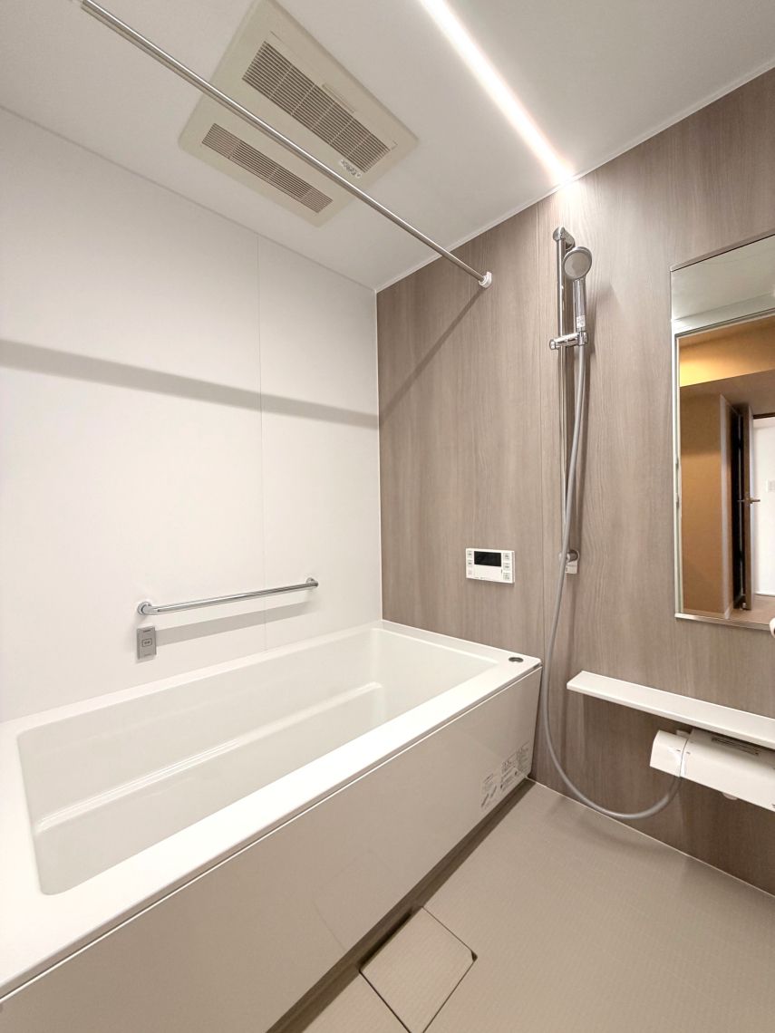 ロイヤルシャトー伏古公園浴室