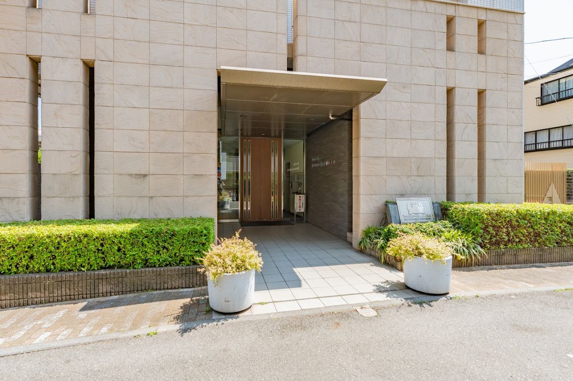 ライオンズヴィアーレ横濱ベイ壱番館エントランス