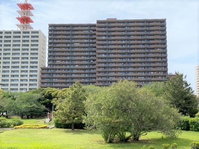 ライオンズマンション千葉グランドタワー現地外観写真