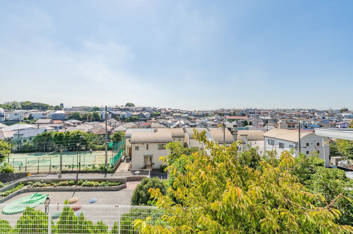 ライオンズヒルズ北寺尾バルコニー