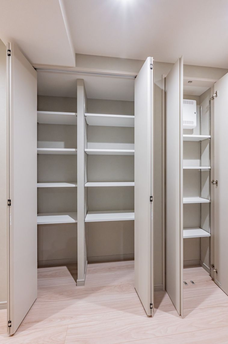 マートルコート麹町収納