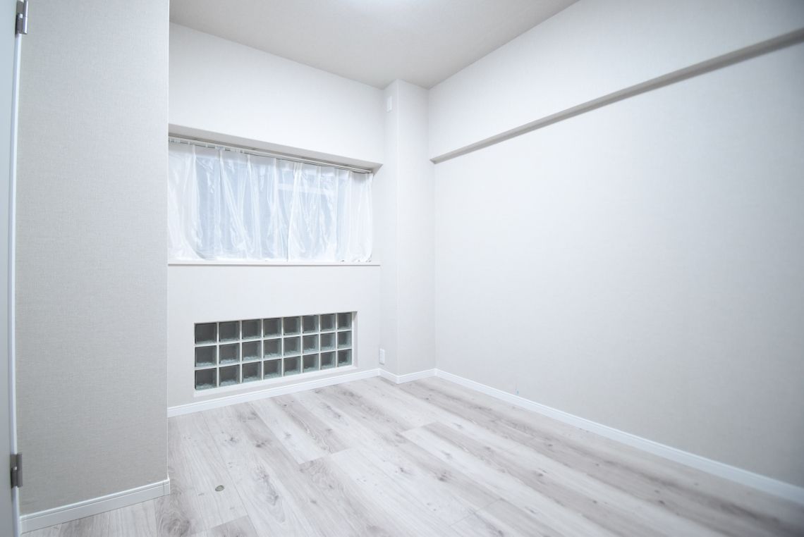 クローバーマンション坪井中央公園居室