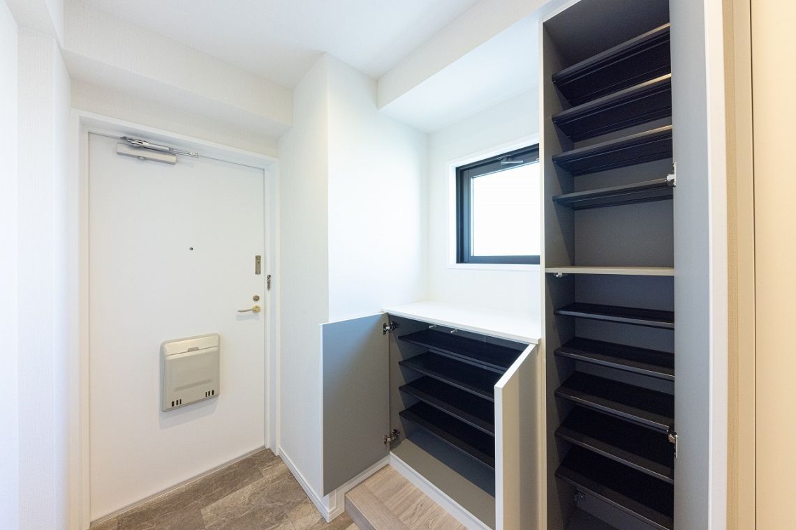 クレール府中玄関