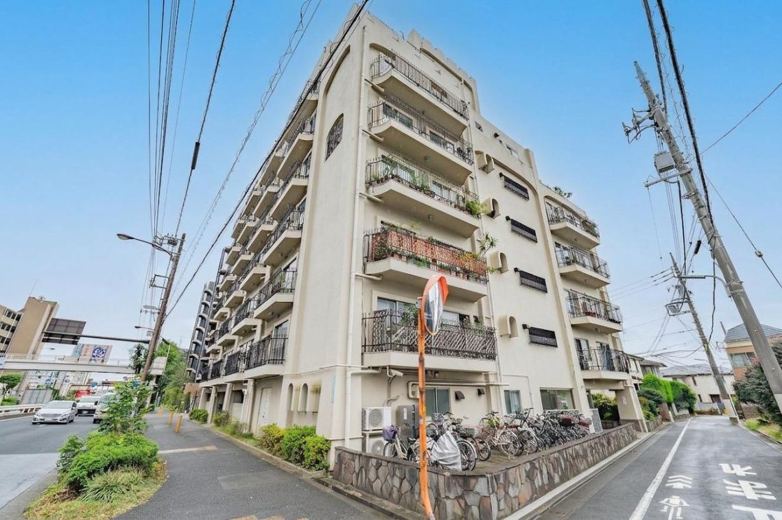 豊栄平町マンション現地外観写真
