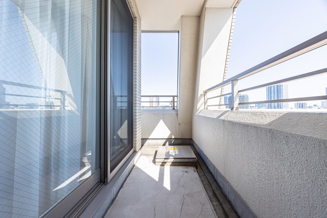 グランアビテ目白ステーションフロントバルコニー