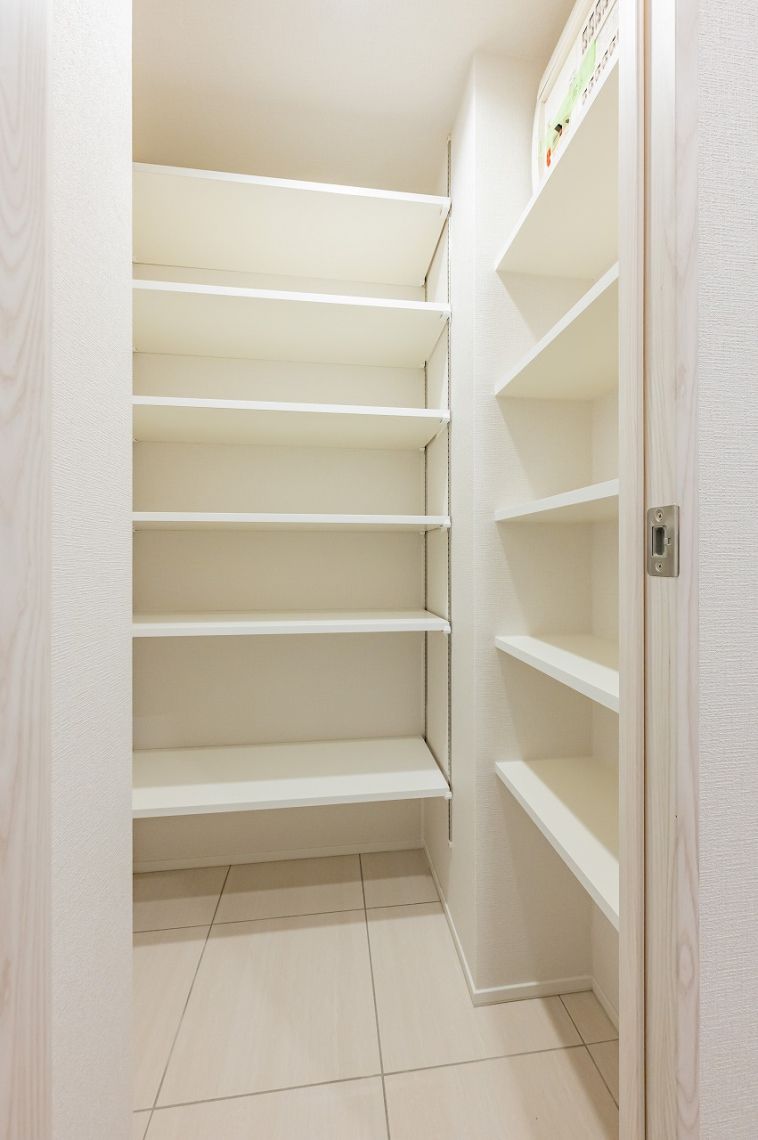 グローリオ　コンフォート文京本駒込収納