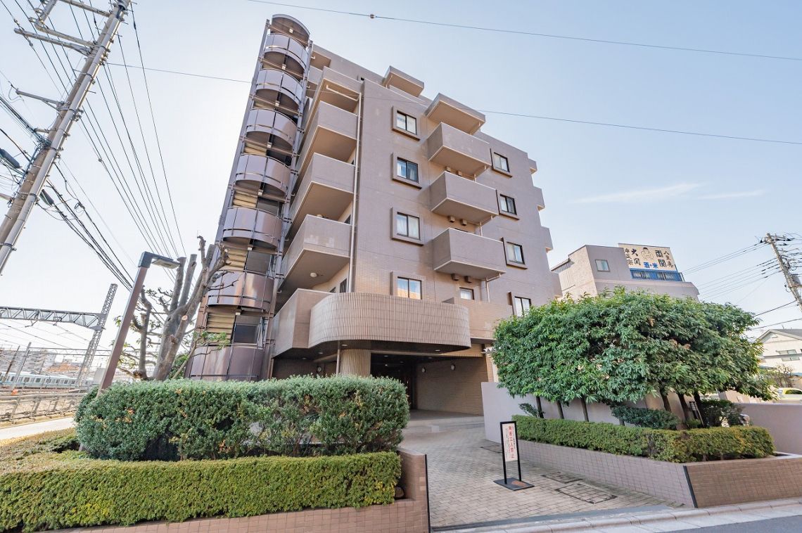 メイツ南浦和ガーデン現地外観写真