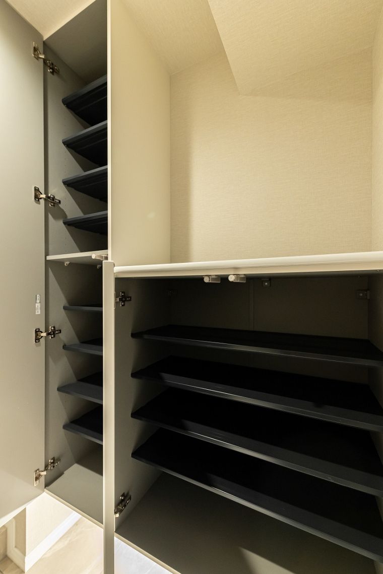 ライオンズマンション広尾南玄関