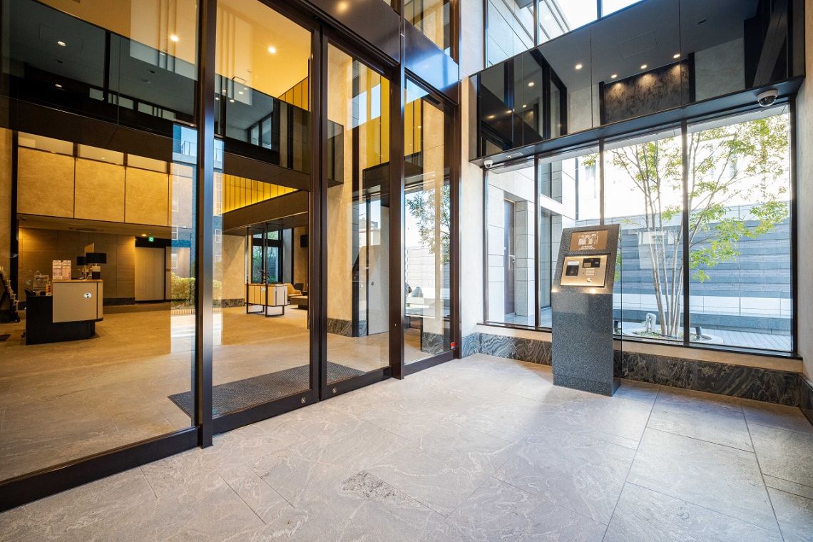 ワコーレ　ザ・神戸旧居留地レジデンスタワーエントランス