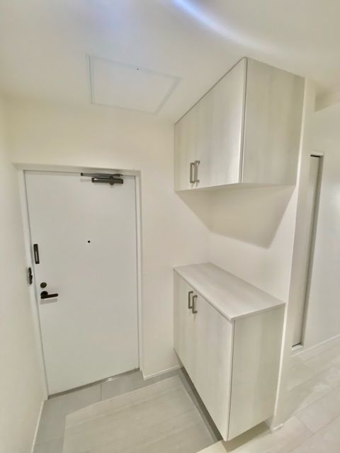 ダイアパレス二十四軒ステーション玄関