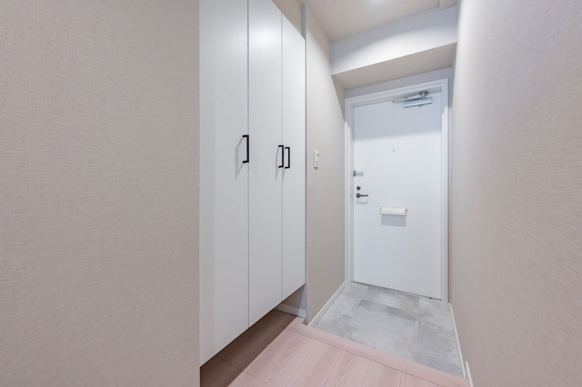 ラ・ムエット大宮玄関