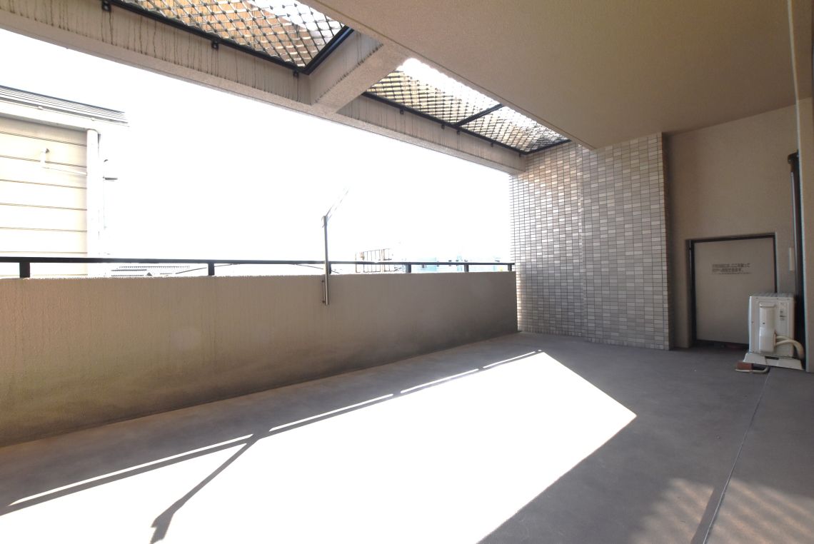 サーパス中津留バルコニー