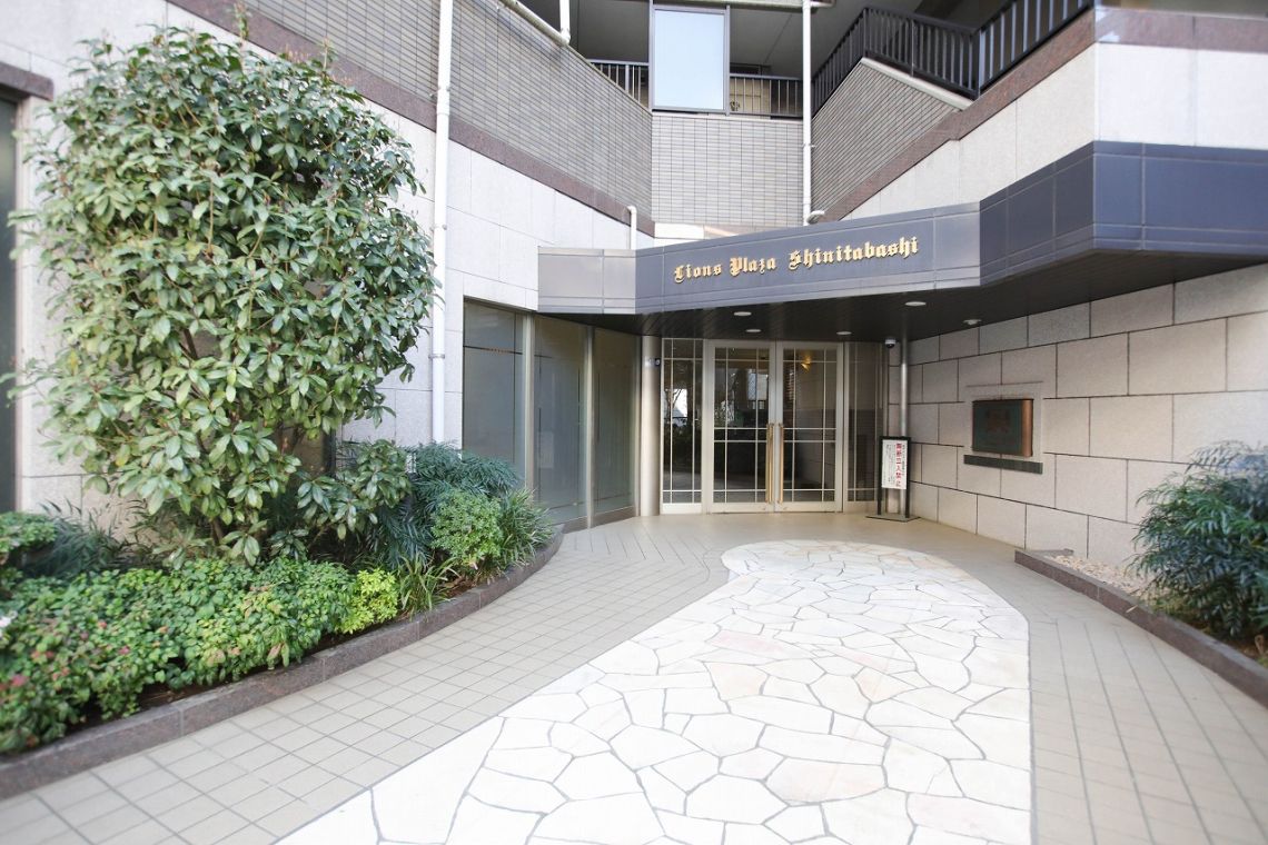 ライオンズプラザ新板橋エントランス