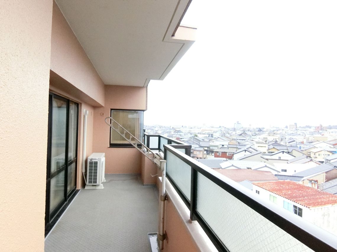 ライオンズマンション高岡中島町バルコニー