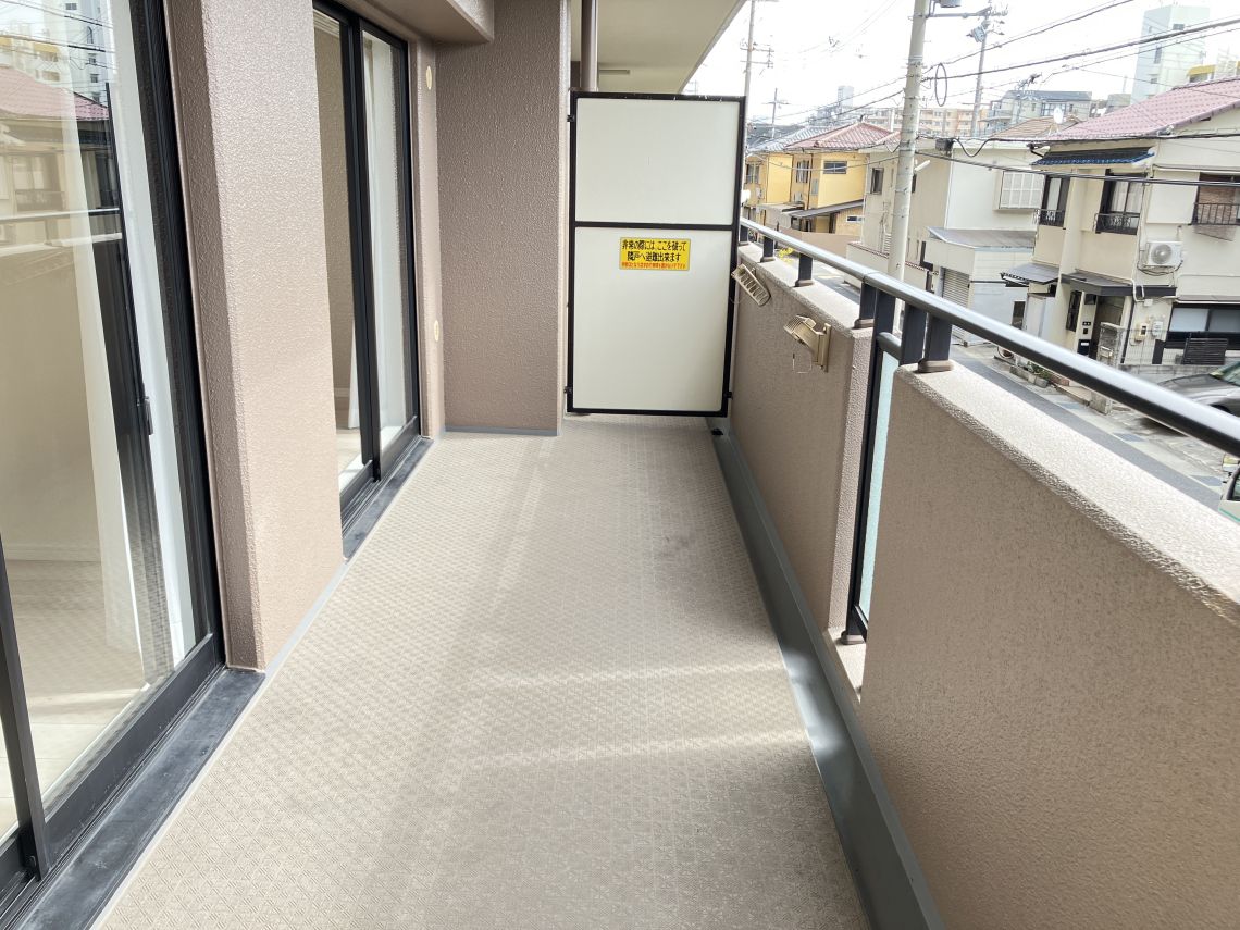 ライオンズガーデン魚崎壱番館バルコニー