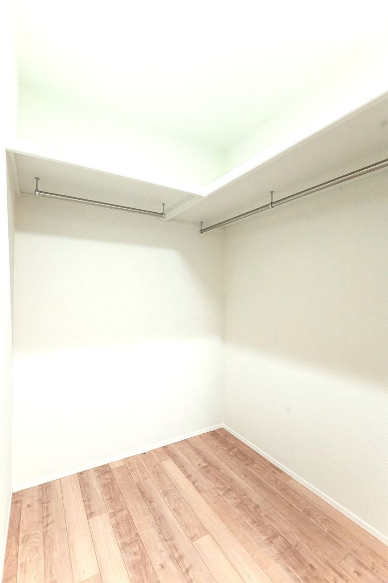 藤和三条室町ホームズ収納