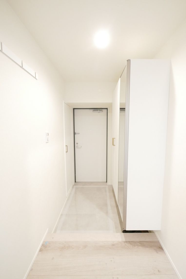 グランピアマンショングーテンハイツ空港南２玄関