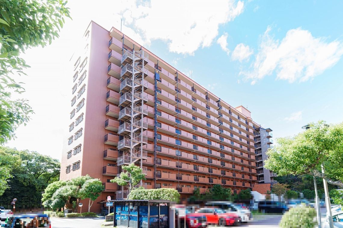 ライオンズマンション八事ガーデン壱番館現地外観写真