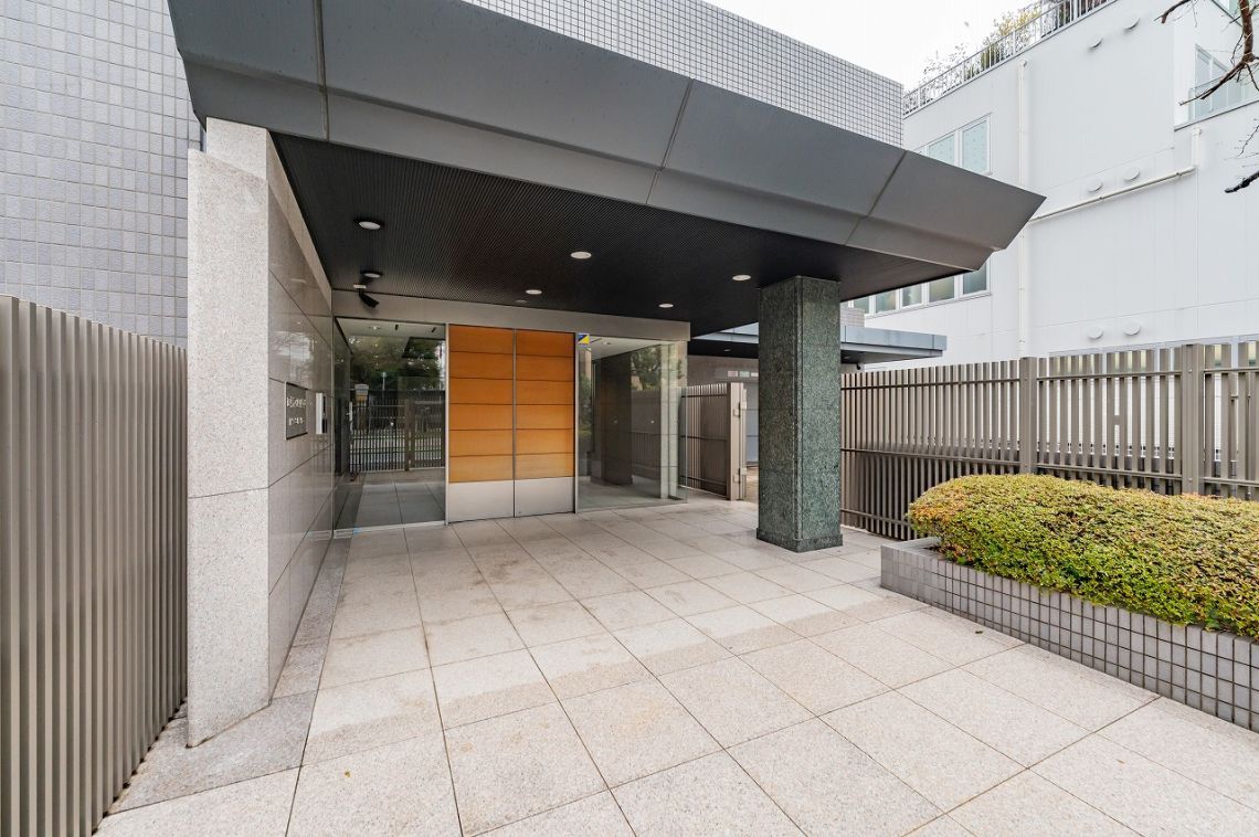 西麻布フォレストプラザエントランス