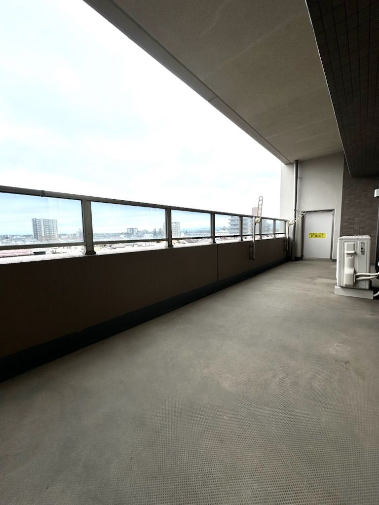 ポレスター鶴見坦バルコニー