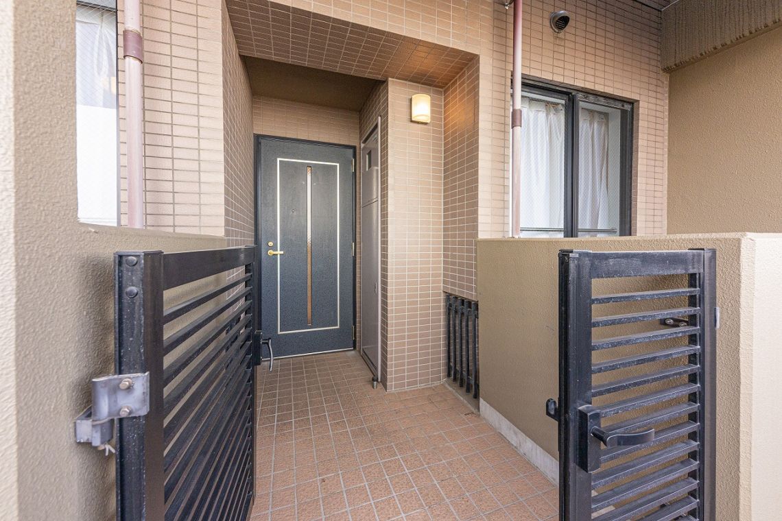 ル・シック西八王子玄関