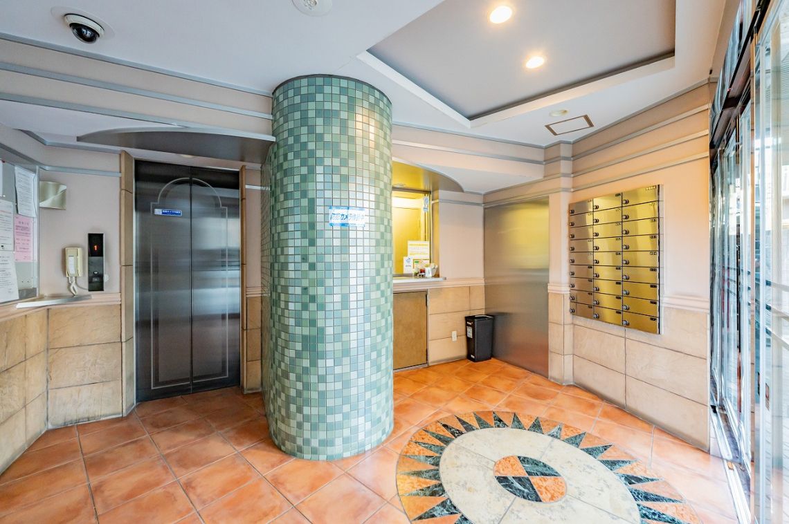 ロワール北千住ロビー