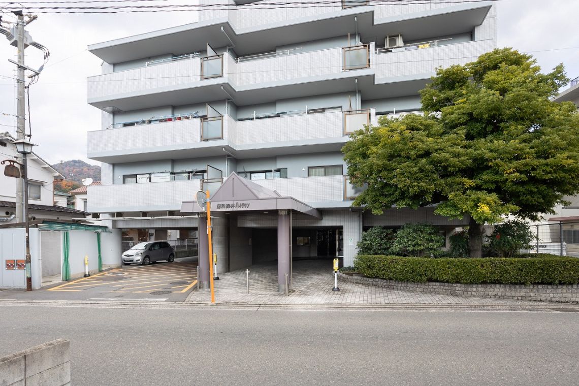 藤和緑井ハイタウン現地外観写真