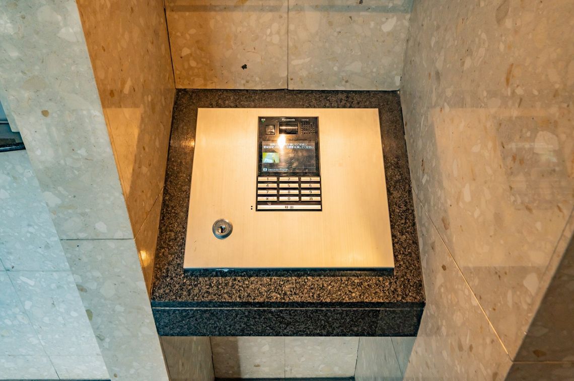 ライオンズマンション目白エントランス