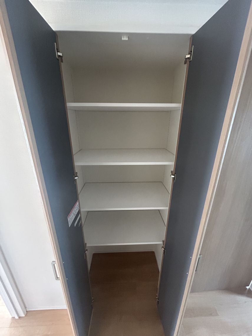 ライオンズマンション第７大通収納