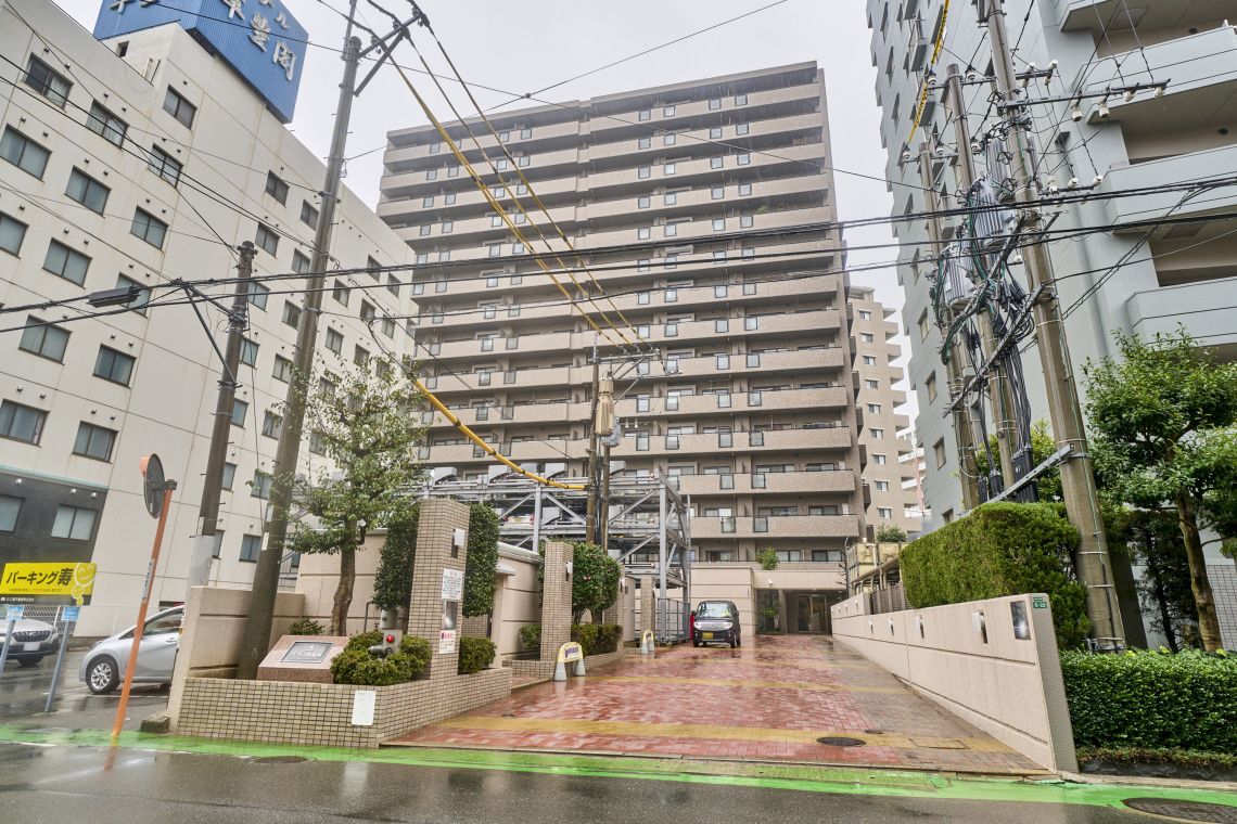 サーパス南福岡現地外観写真