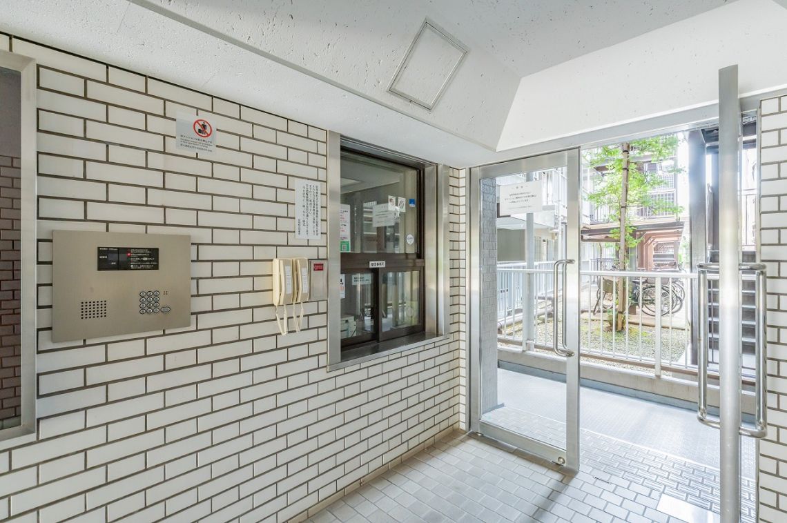 ライオンズマンション竹の塚エントランス