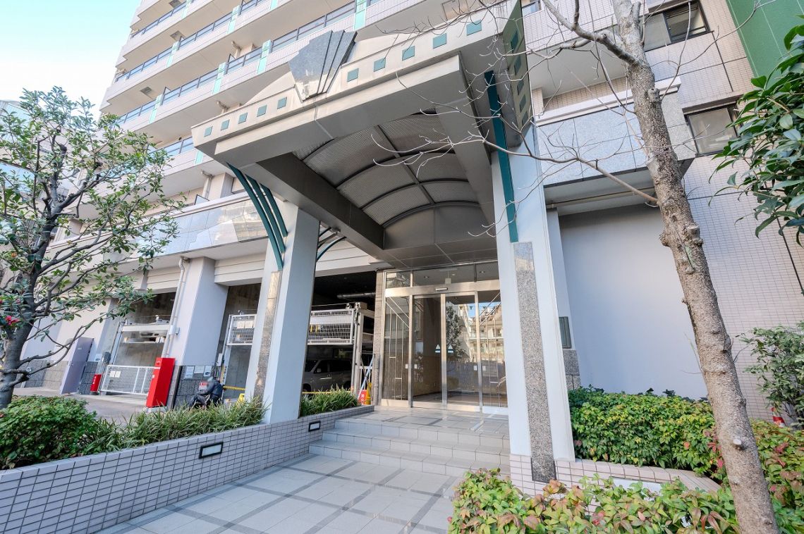 ライオンズマンション渋谷道玄坂現地外観写真