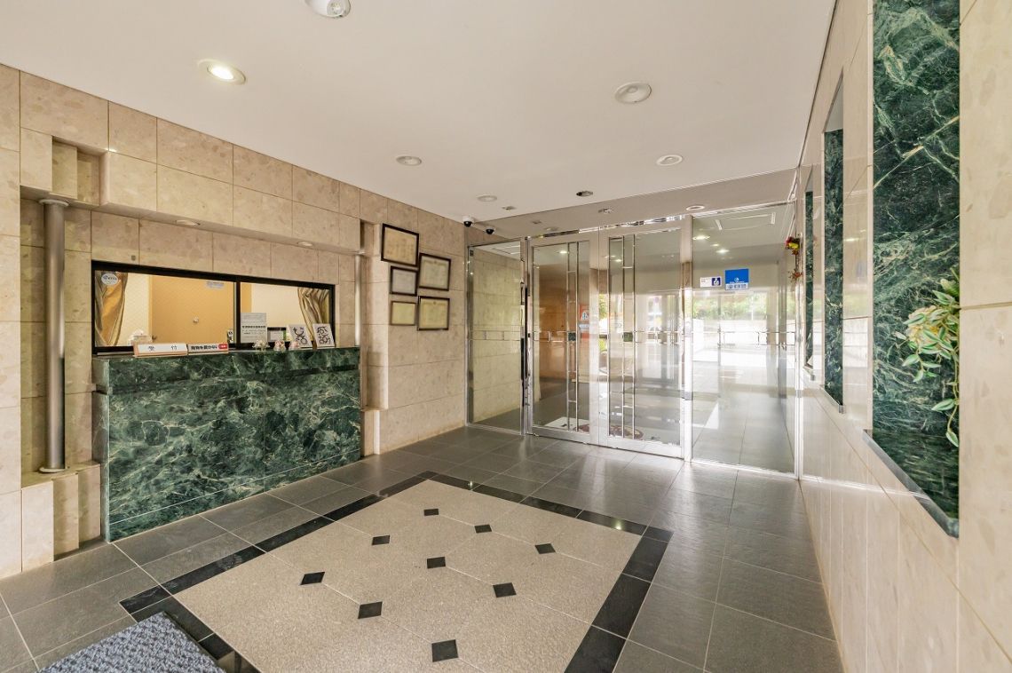 ファミール成増グランデージエントランス