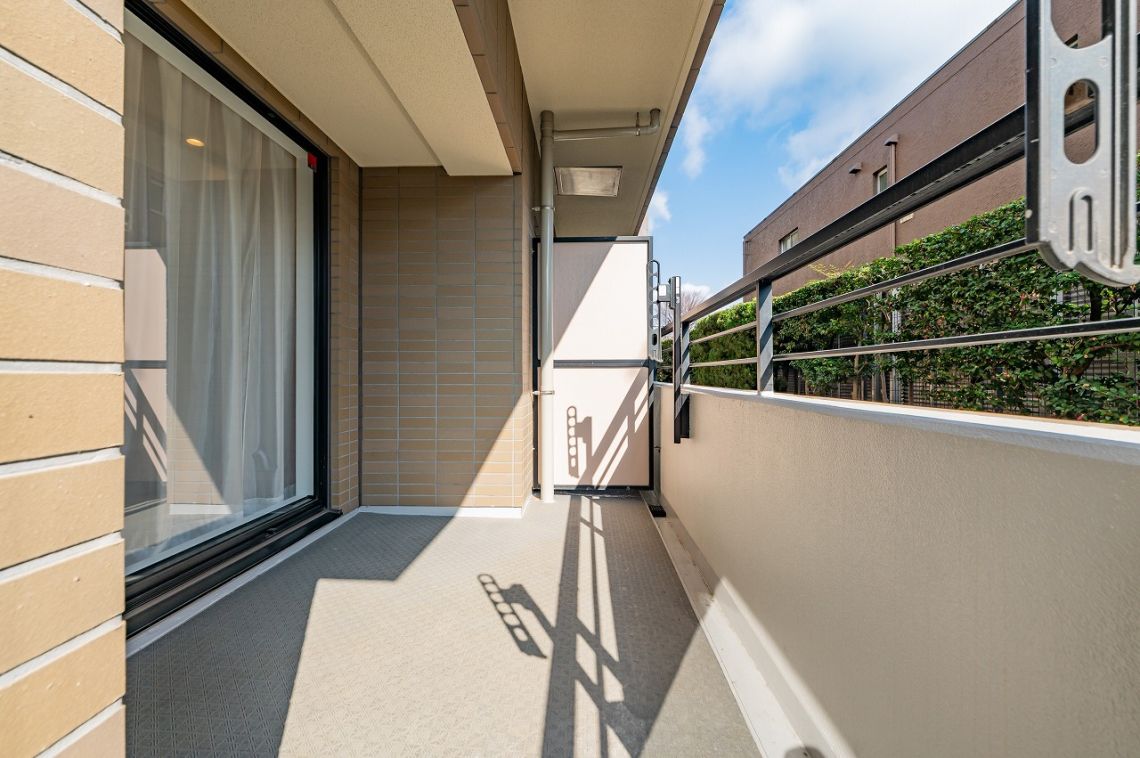 馬事公苑ヒルズバルコニー