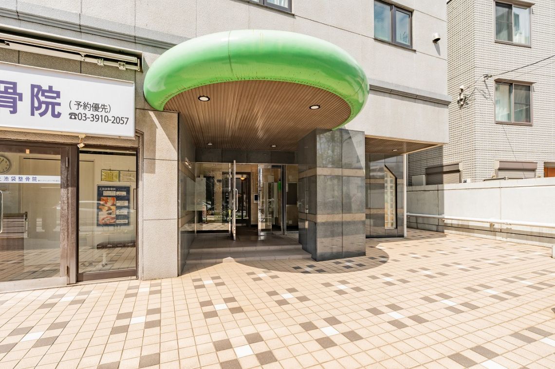 アルカーデン池袋エントランス