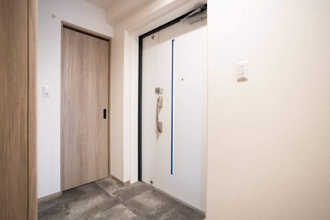 サーパス福富公園玄関