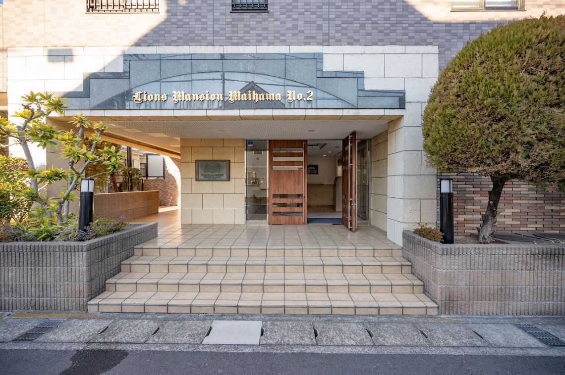 ライオンズマンション舞浜第２エントランス