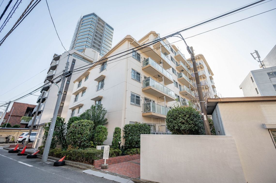 イトーピア南麻布マンション現地外観写真