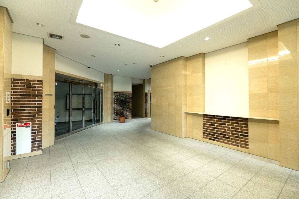 ローレルコート三条堀川エントランス