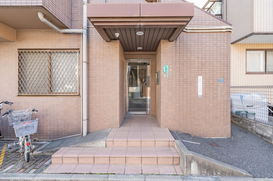 クリスタルパレス中板橋エントランス