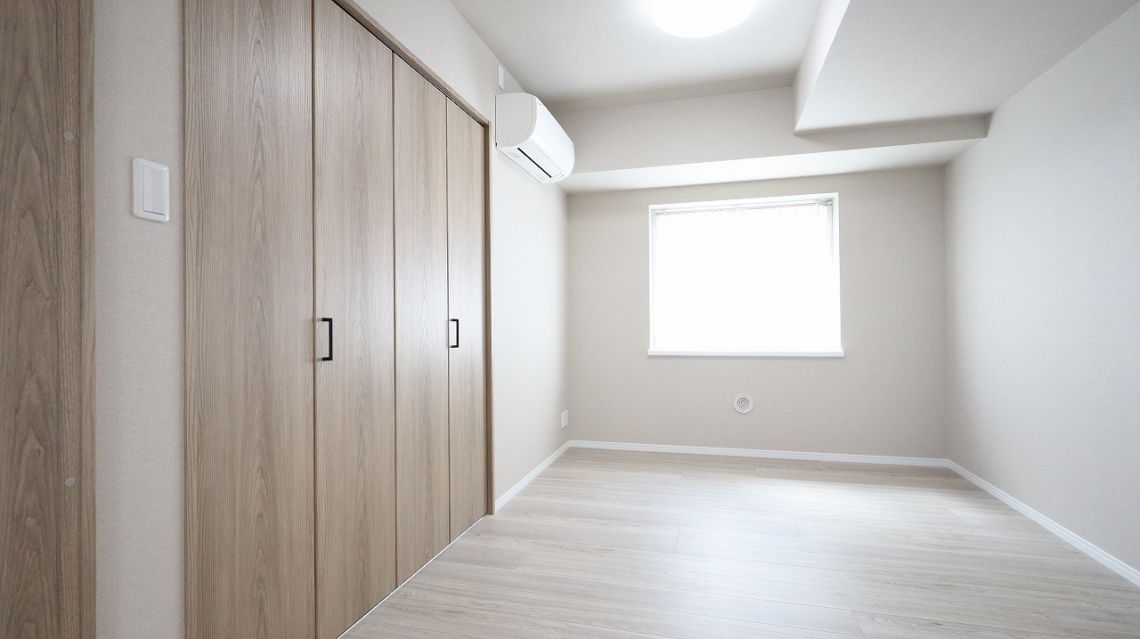 ライオンズヴィアーレ浦和弐番館居室