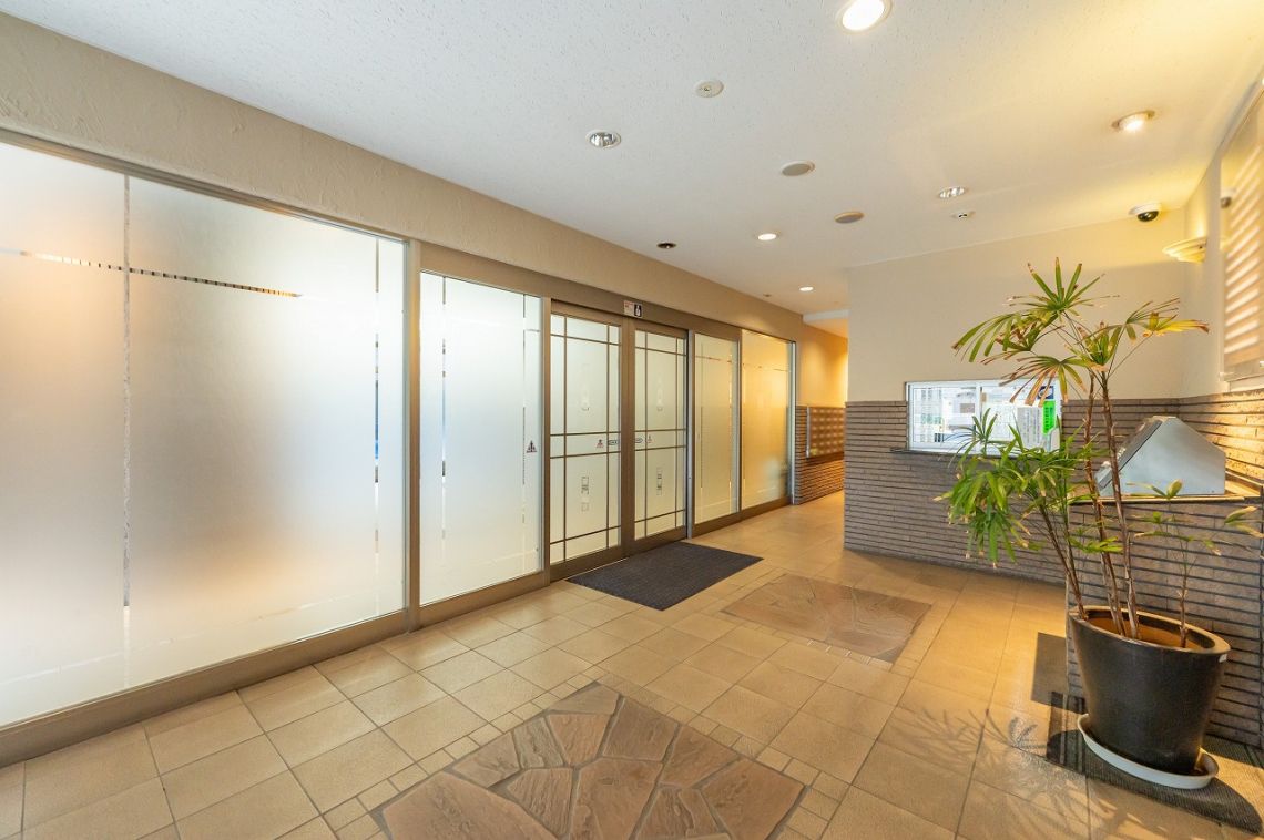 ライオンズプラザ新板橋エントランス