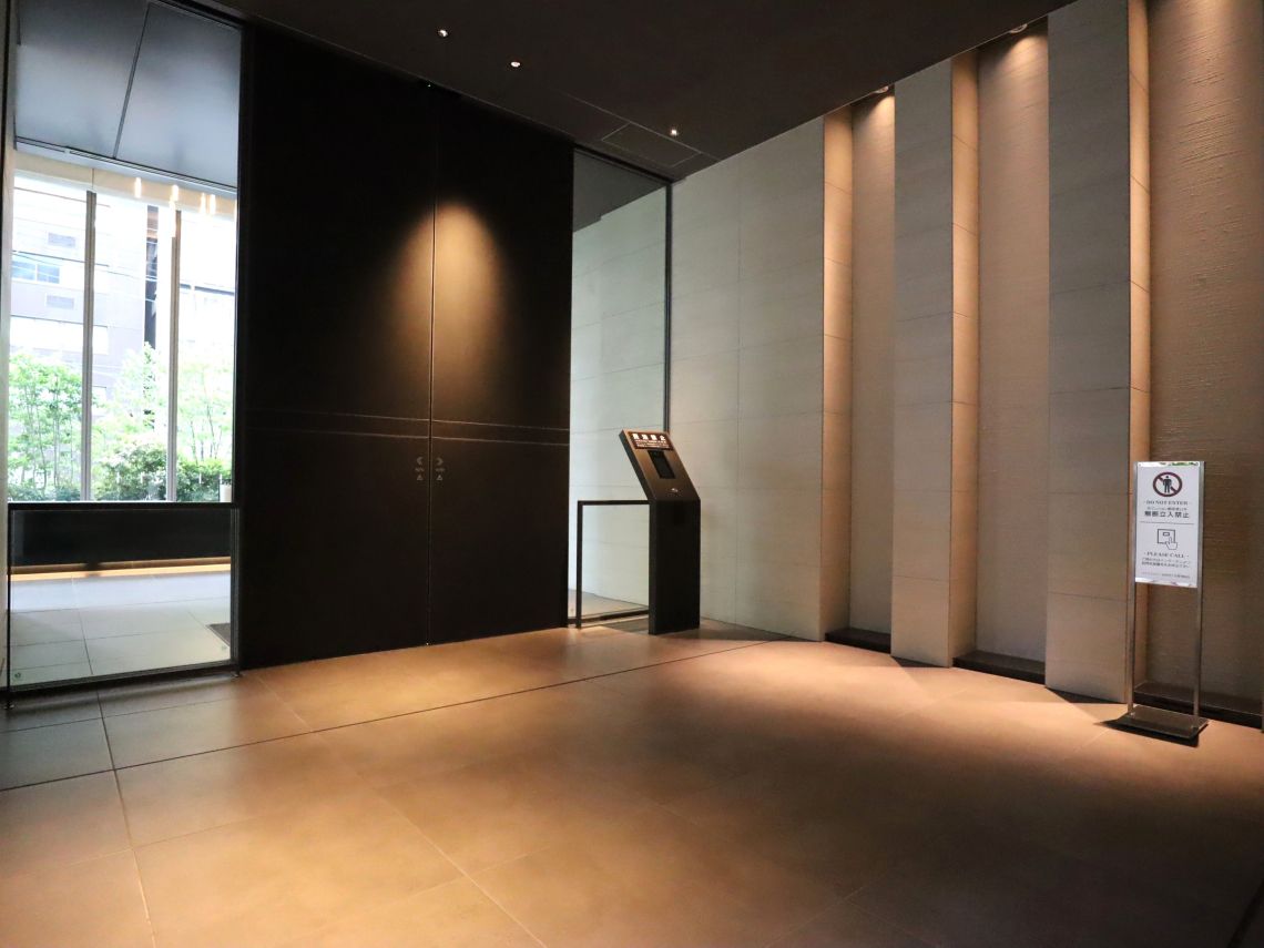 ウエリスタワー谷町四丁目エントランス