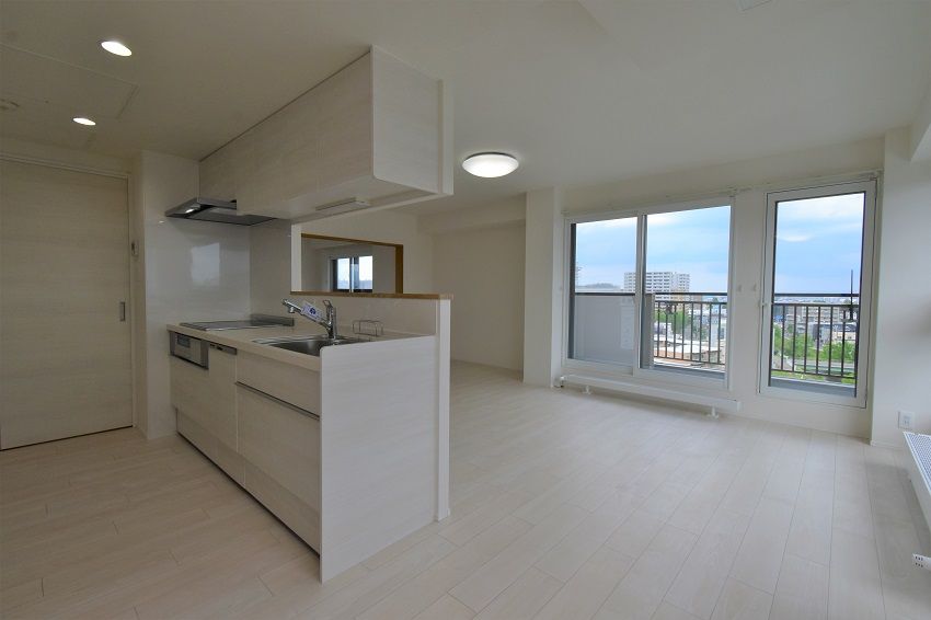 リブウェル福住リビング